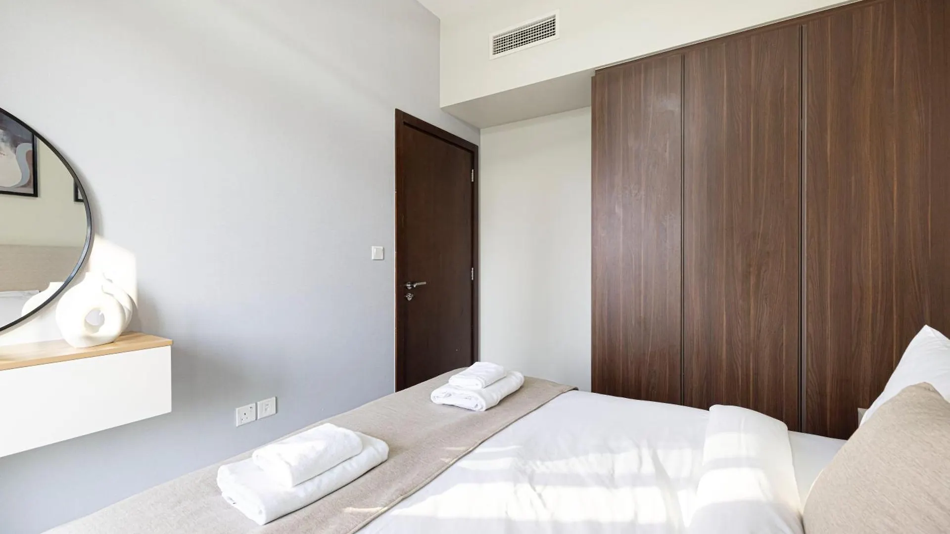 Exclusive 1-Bedroom Apartment With Breathtaking Burj Khalifa Views In The Heart Of Dubai