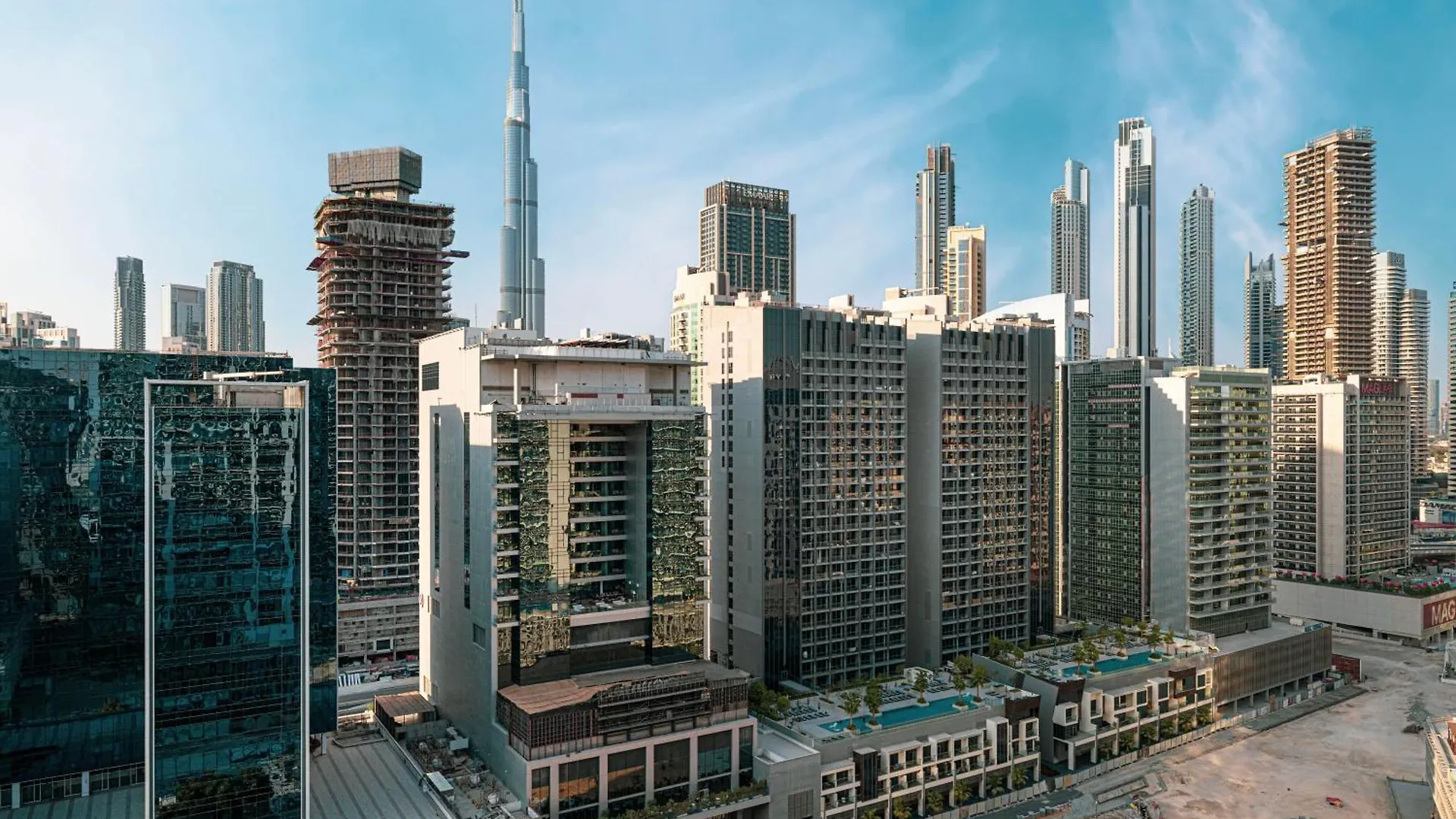 Exclusive 1-Bedroom Apartment With Breathtaking Burj Khalifa Views In The Heart Of Dubai 0*,
