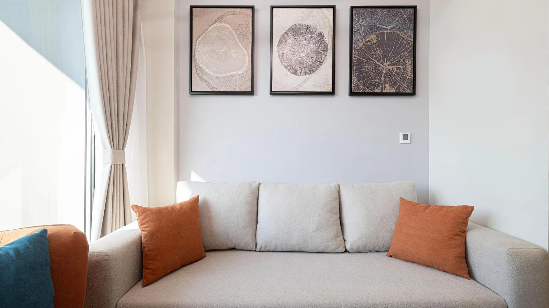 Exclusive 1-Bedroom Apartment With Breathtaking Burj Khalifa Views In The Heart Of Dubaj