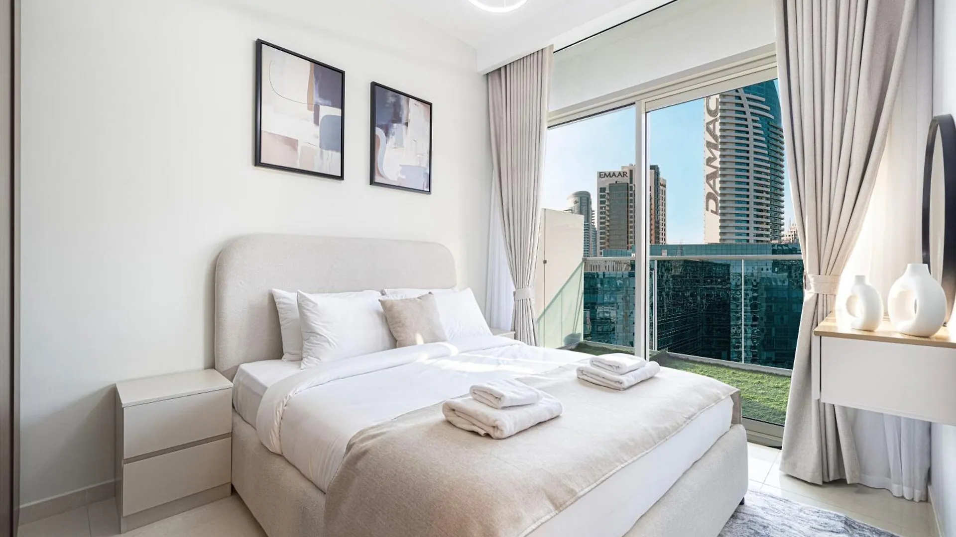 Exclusive 1-Bedroom Apartment With Breathtaking Burj Khalifa Views In The Heart Of Dubai 0*,  United Arab Emirates